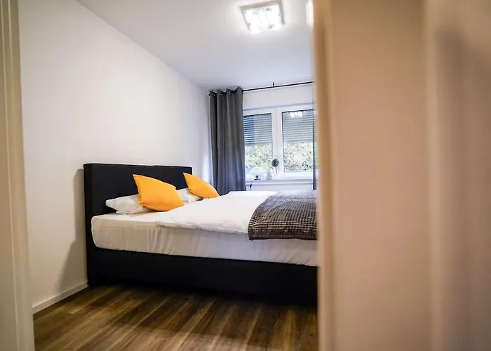 Apartman Yellow Station *